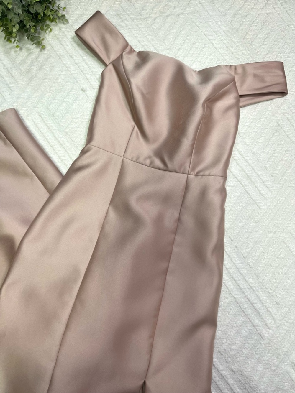 ALFRED SUNG Off-Shoulder Prom Dress in Tan - Size 0